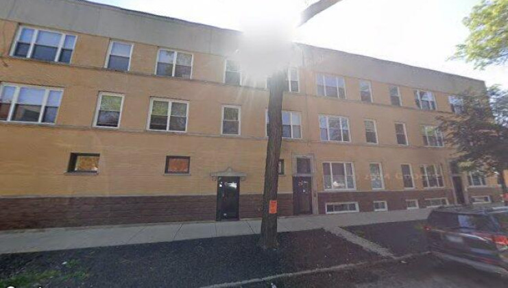 1945 n whipple st unit 2, chicago, il 60647