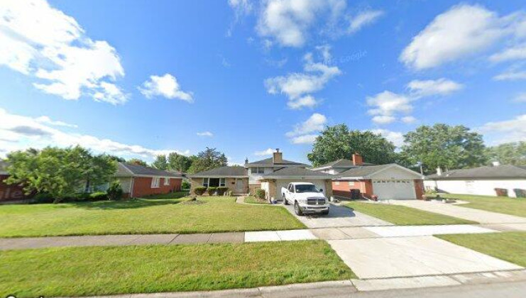 957 e 171st st, south holland, il 60473