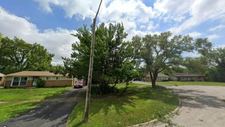 16641 oxford dr, markham, il 60428