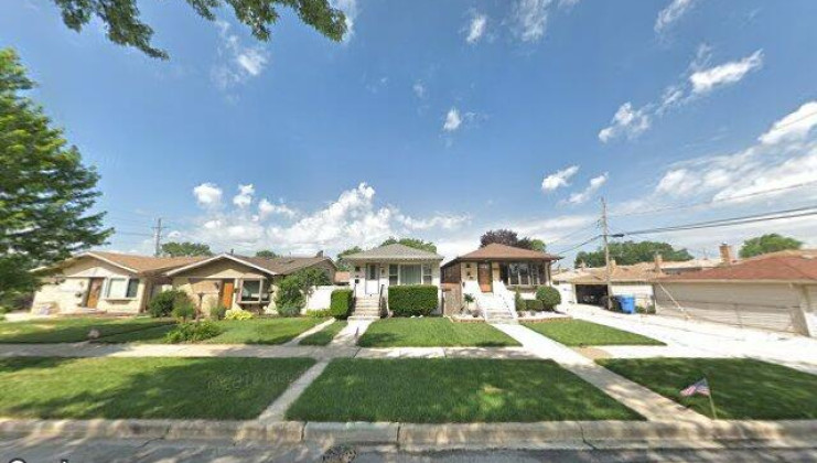 5916 s normandy ave, chicago, il 60638