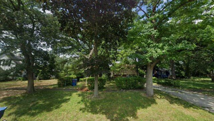 223 calumet blvd, harvey, il 60426