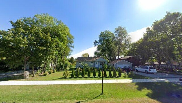 1129 n yale ave, villa park, il 60181