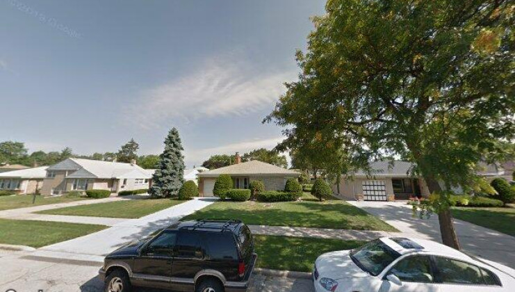 5022 fargo ave, skokie, il 60077