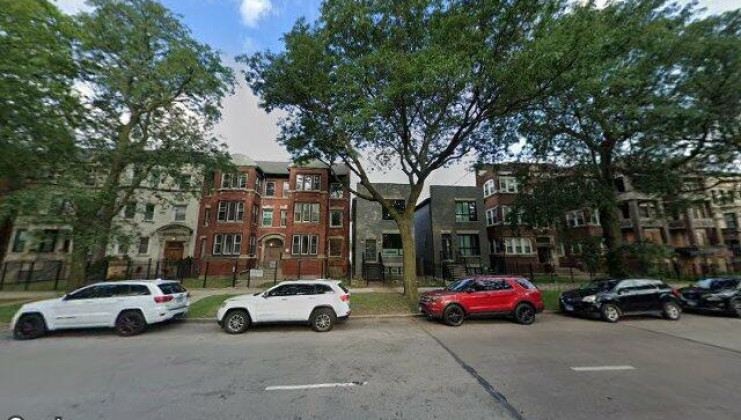 5032 s michigan ave, chicago, il 60615