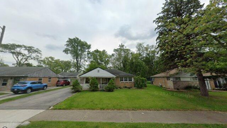 8 mantua ct, park forest, il 60466