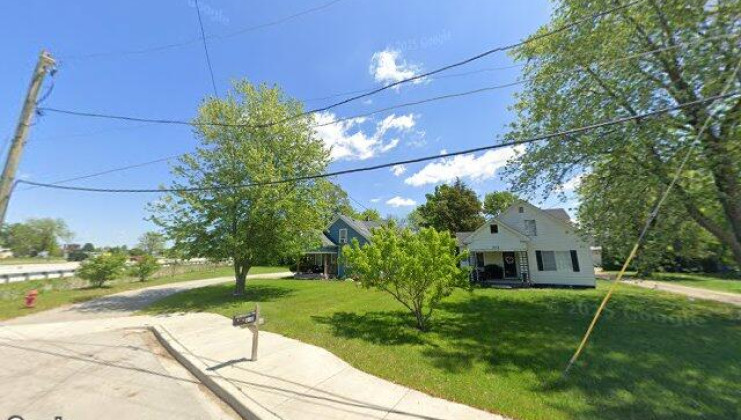 300 s saint louis st, elwood, il 60421