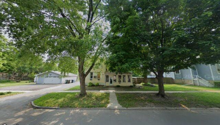 209 n west st, peotone, il 60468