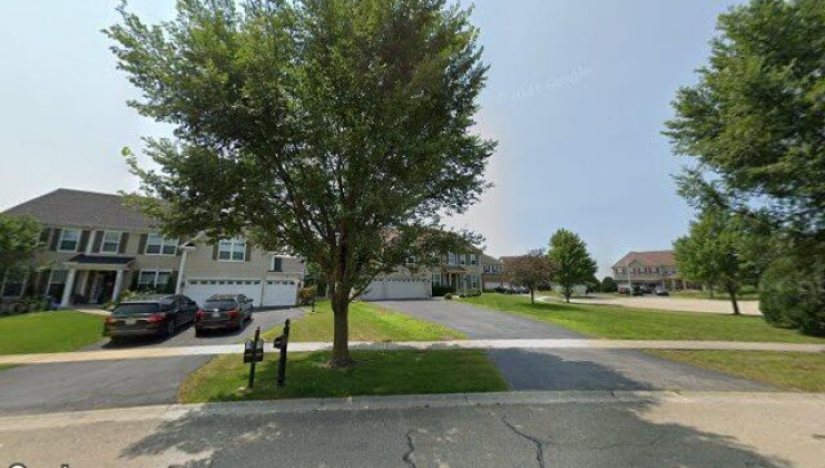 2373 river hills ln, bolingbrook, il 60490
