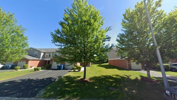 1926 stonegate dr, calumet city, il 60409