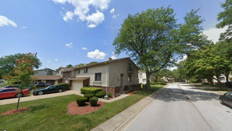 18622 golfview dr, hazel crest, il 60429