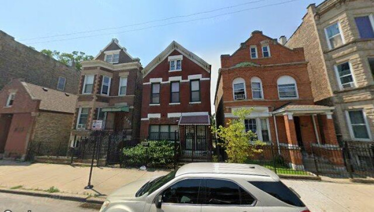 2250 s california ave, chicago, il 60608