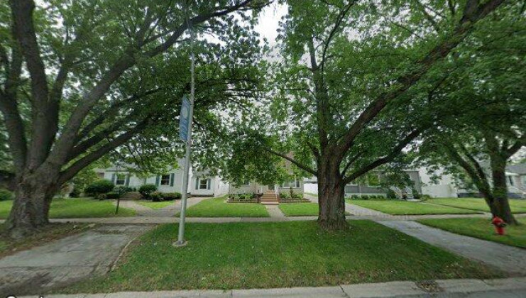 18417 burnham ave, lansing, il 60438