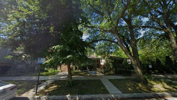 6908 s kimbark ave, chicago, il 60637