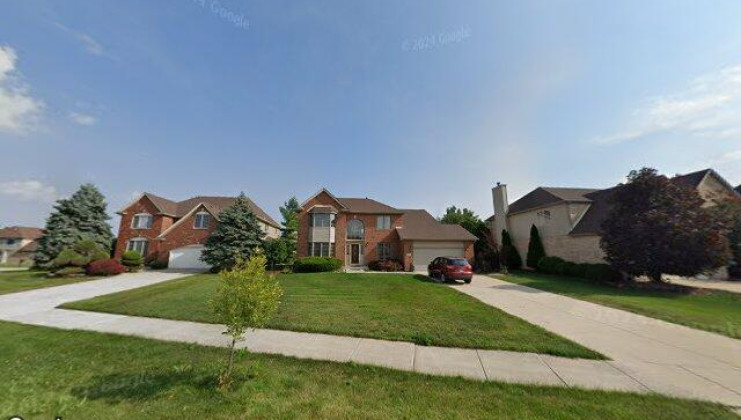 3904 streamwood dr, hazel crest, il 60429