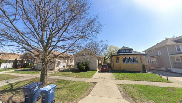 1225 s 16th ave, maywood, il 60153