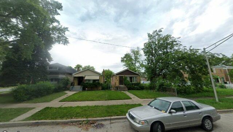 10052 s eggleston ave, chicago, il 60628