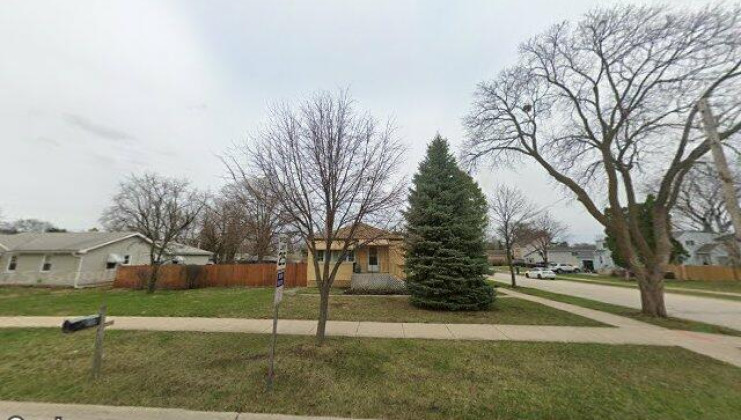 243 pine ln, bensenville, il 60106