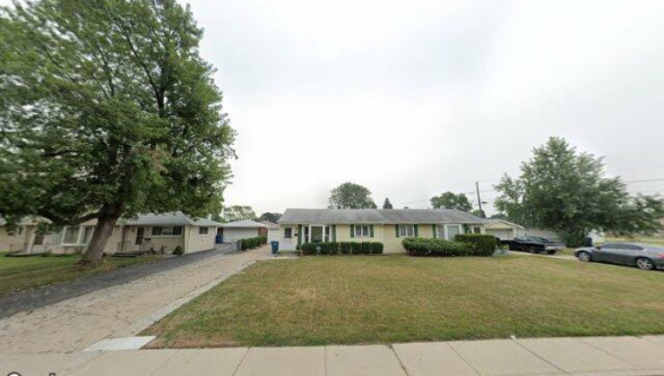 8915 s ryan rd, hometown, il 60456