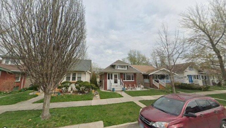 1028 mapleton ave, oak park, il 60302