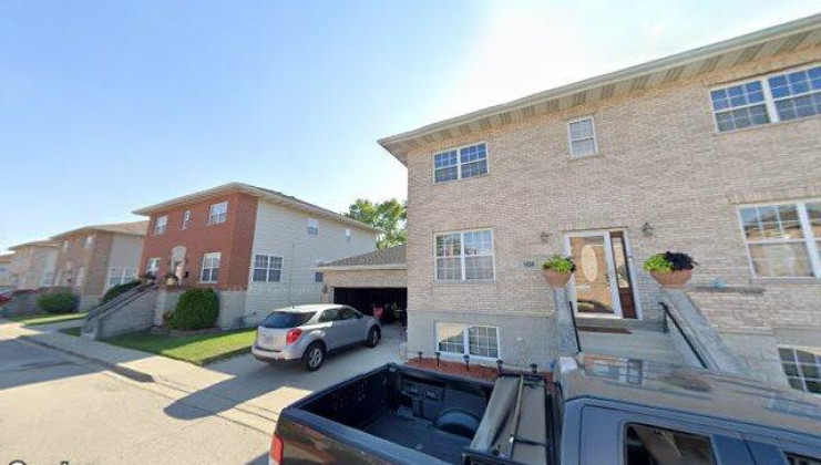 1024 park pl, bellwood, il 60104