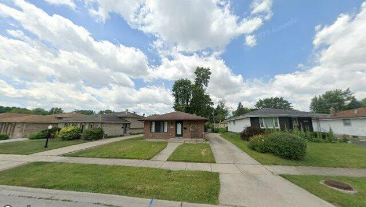 18440 wildwood ave, lansing, il 60438