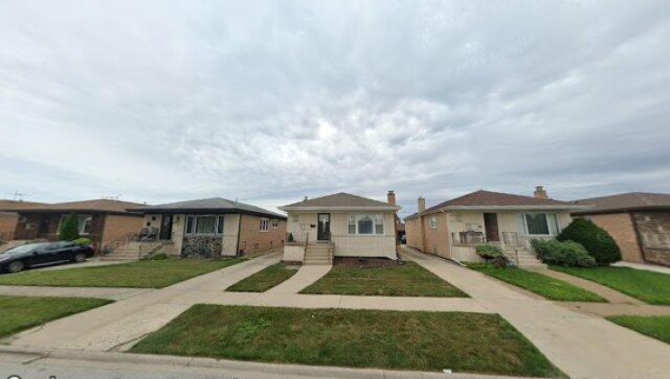 328 manistee ave, calumet city, il 60409