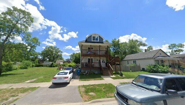 523 e 154th st, phoenix, il 60426
