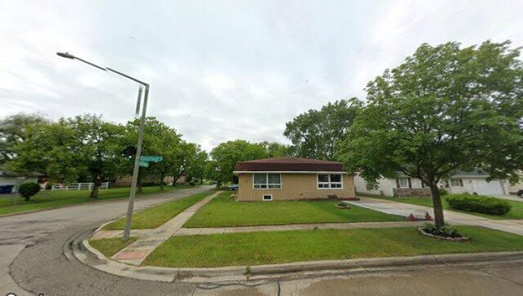 6860 chestnut st unit a, hanover park, il 60133