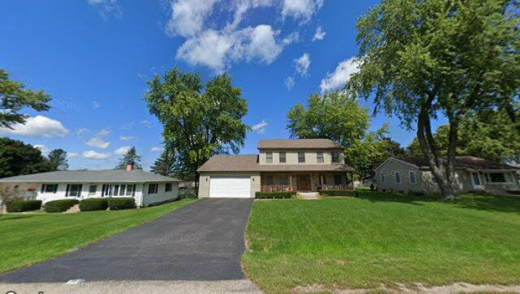 3608 anne st, mchenry, il 60050