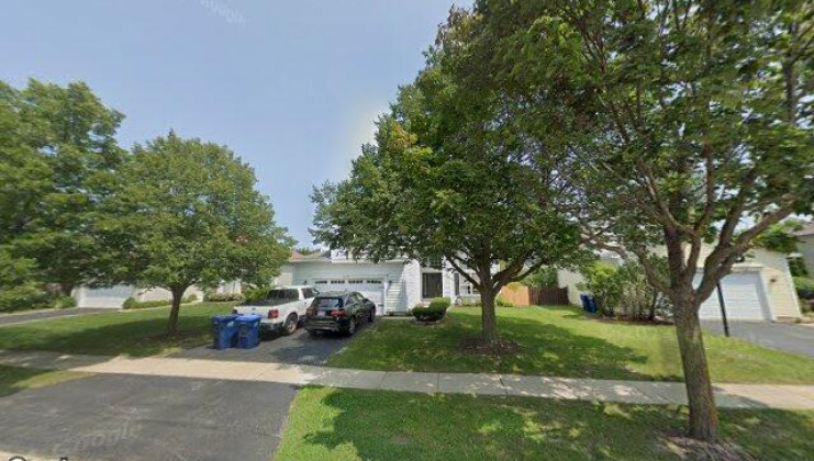 7418 korbel dr, gurnee, il 60031