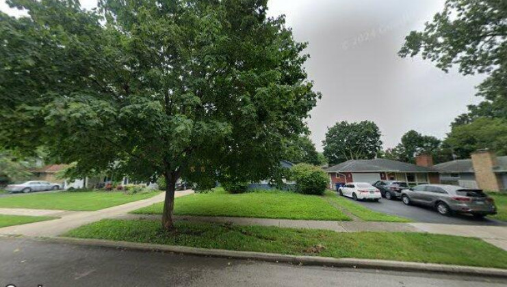 2427 chestnut st, waukegan, il 60087
