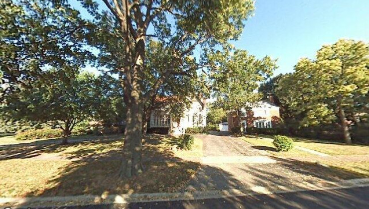 212 addison rd, riverside, il 60546