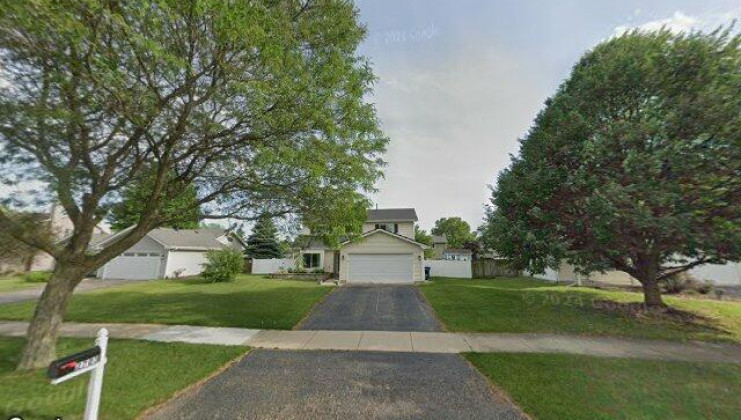 2703 emma cir, aurora, il 60504