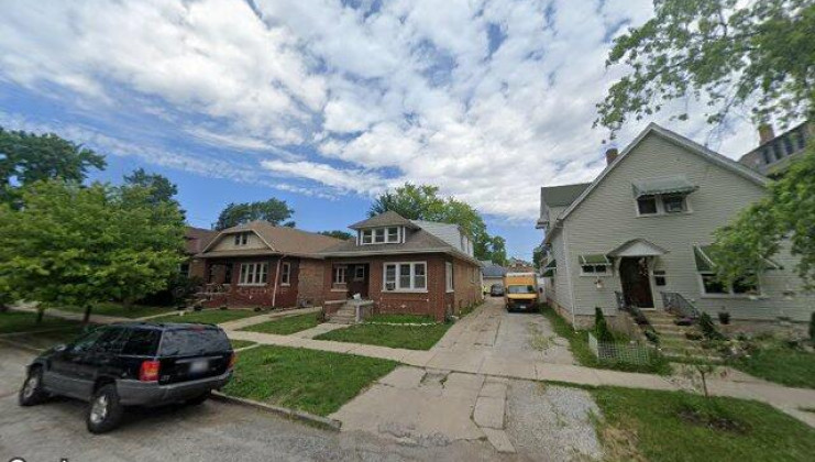 2534 lewis st, blue island, il 60406