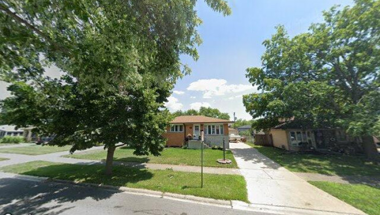 15115 hamlin ave, midlothian, il 60445