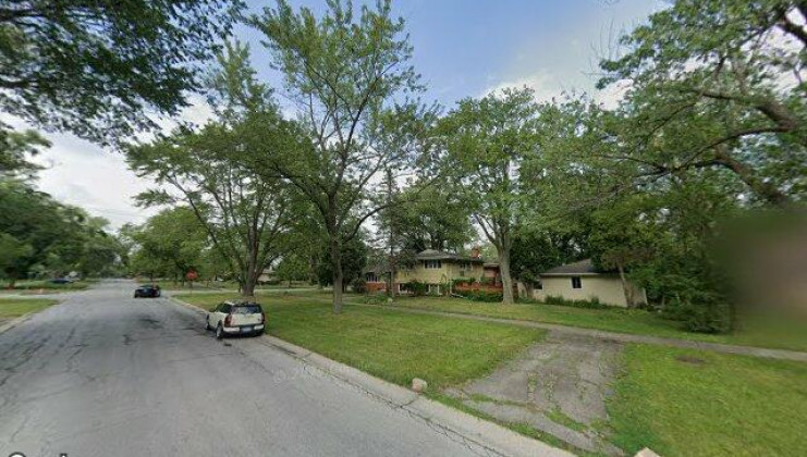 18711 ashland ave, homewood, il 60430