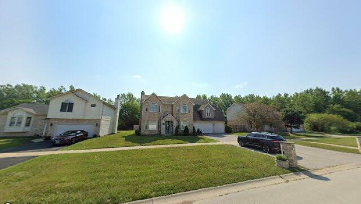 327 w central ave, matteson, il 60443