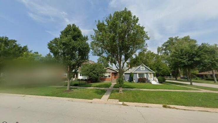222 w burlington ave, westmont, il 60559