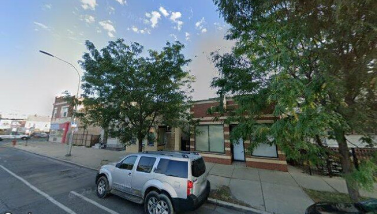 5652 w grand ave, chicago, il 60639