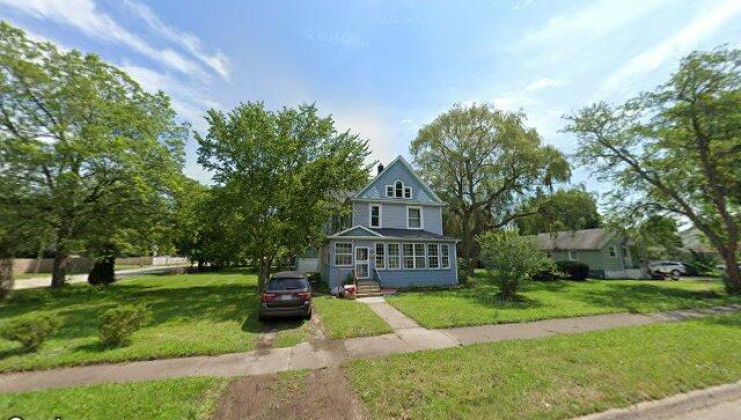 2803 ezra ave, zion, il 60099