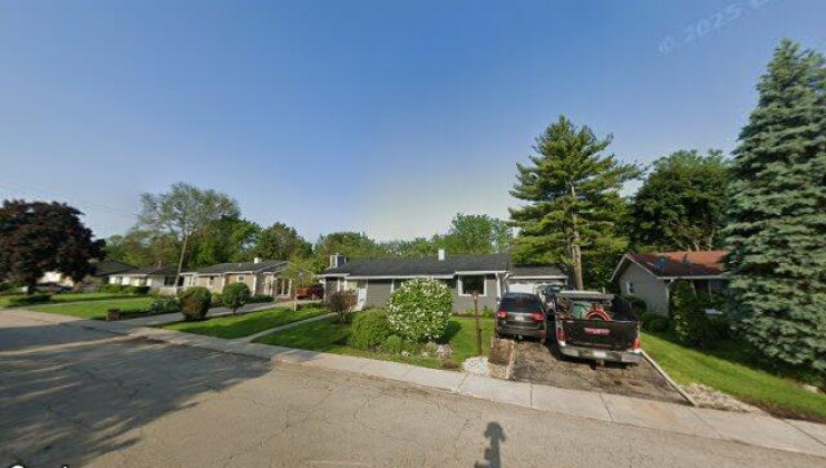 331 amarillo dr, carpentersville, il 60110