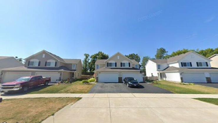 2623 hearthstone dr, hampshire, il 60140