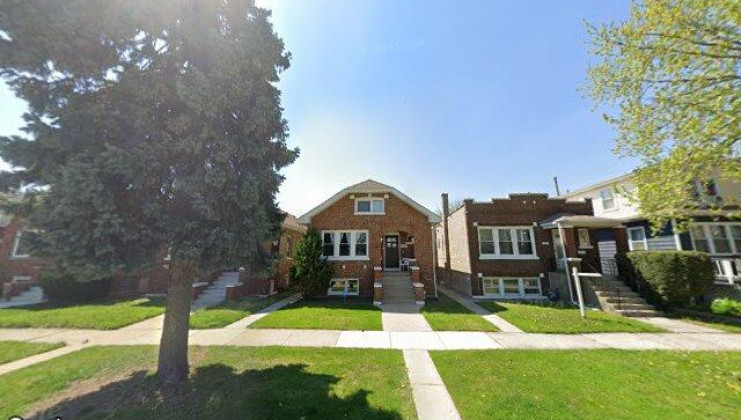 2820 highland ave, berwyn, il 60402