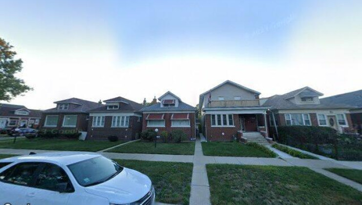 7750 s merrill ave, chicago, il 60649