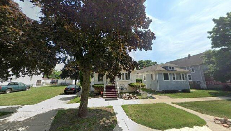 229 s 12th ave, maywood, il 60153