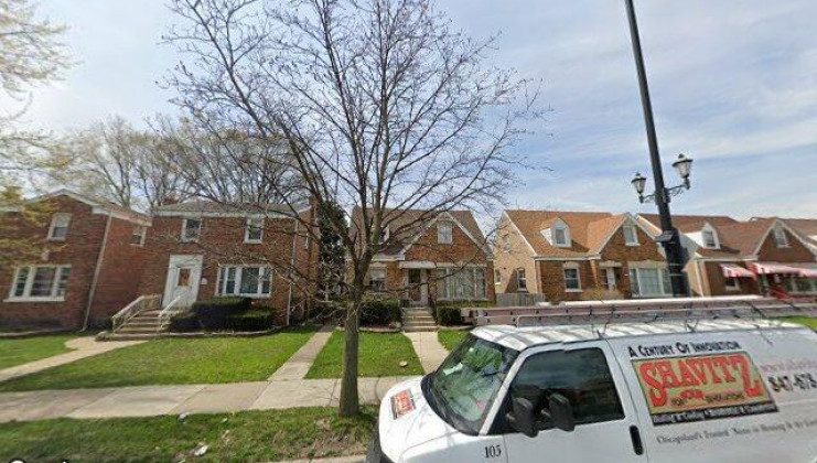 1638 s central ave, cicero, il 60804