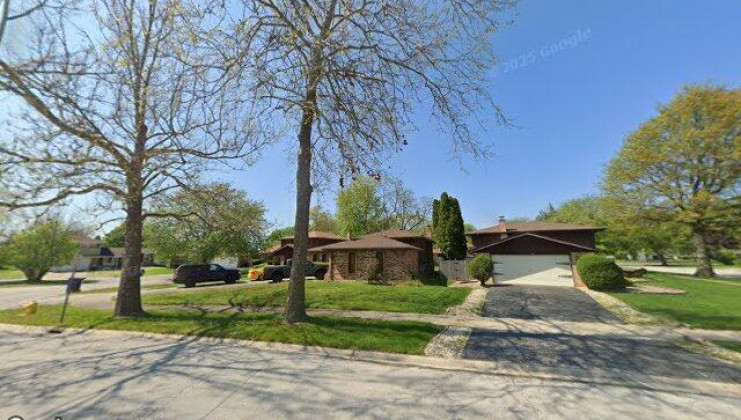 714 kostner ave, matteson, il 60443
