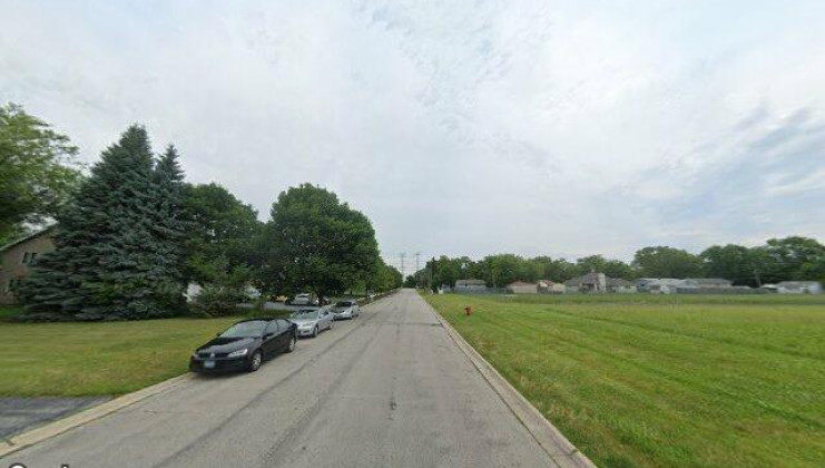 18207 locust ave, lansing, il 60438