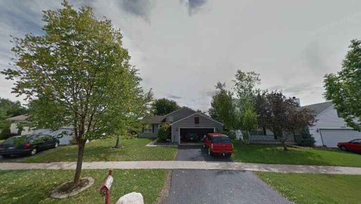 1215 pheasant run, zion, il 60099
