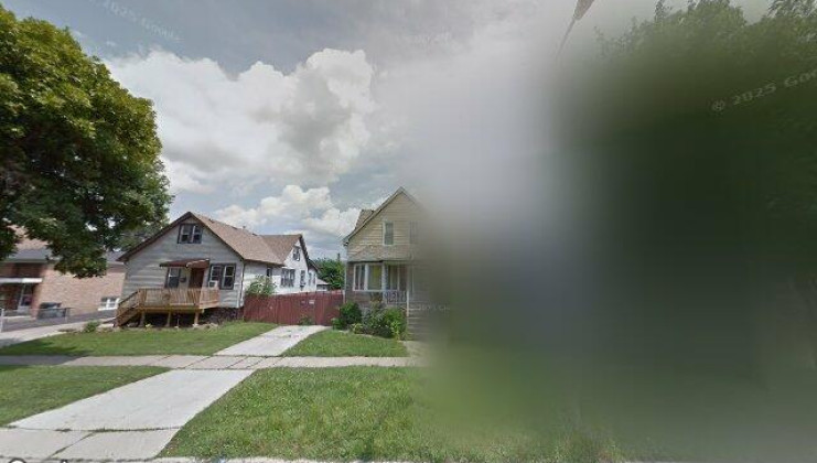 4047 center ave, lyons, il 60534